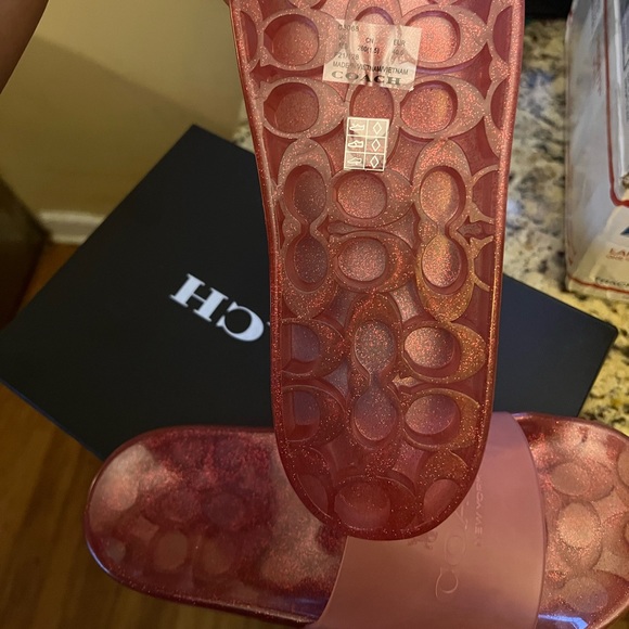 Coach Ulyssa Slide NWT Womens Size 10 Rubber Candy Apple Pink Slip On Sandals - Picture 9 of 11